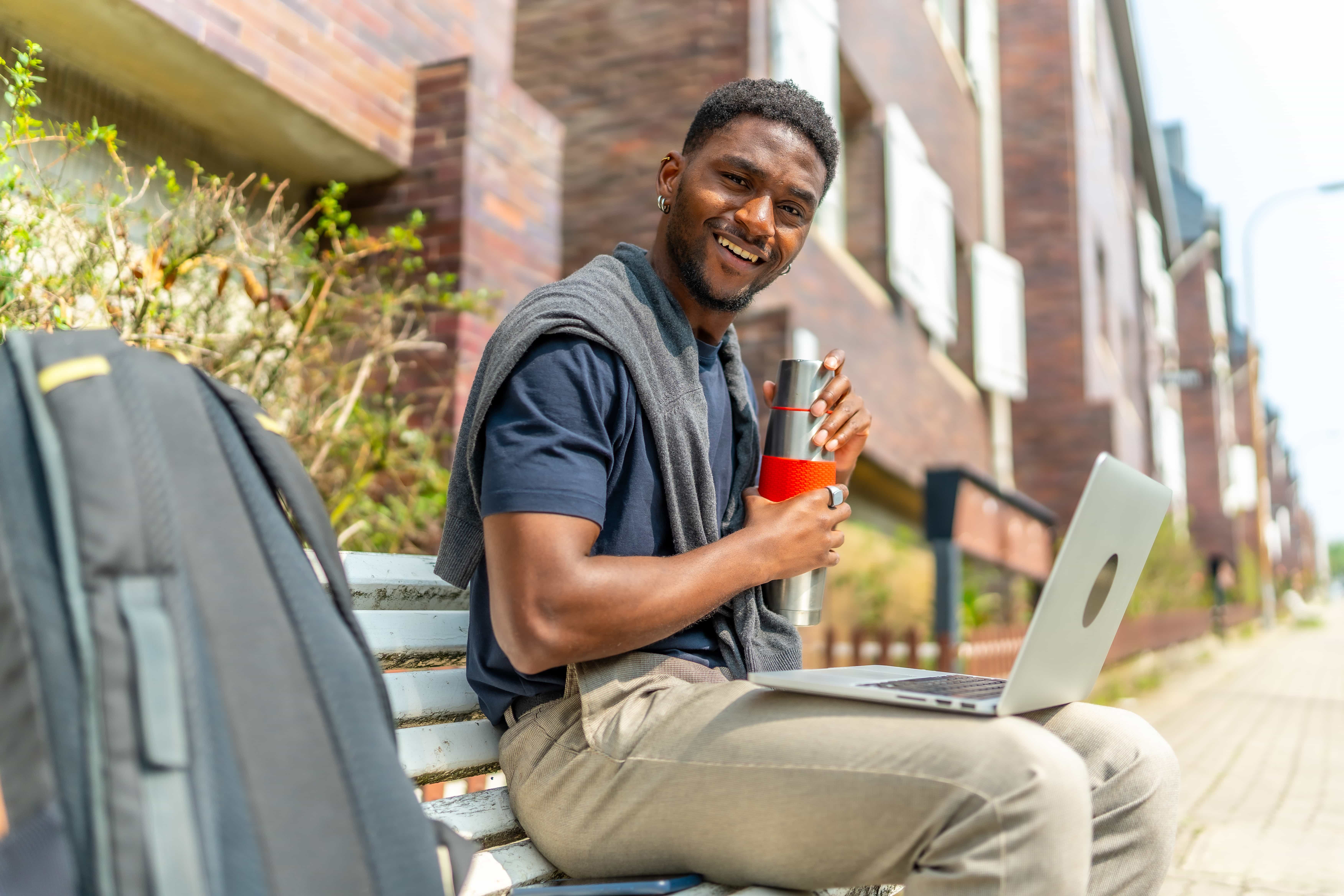 What's life like in a university in Dubai for students?