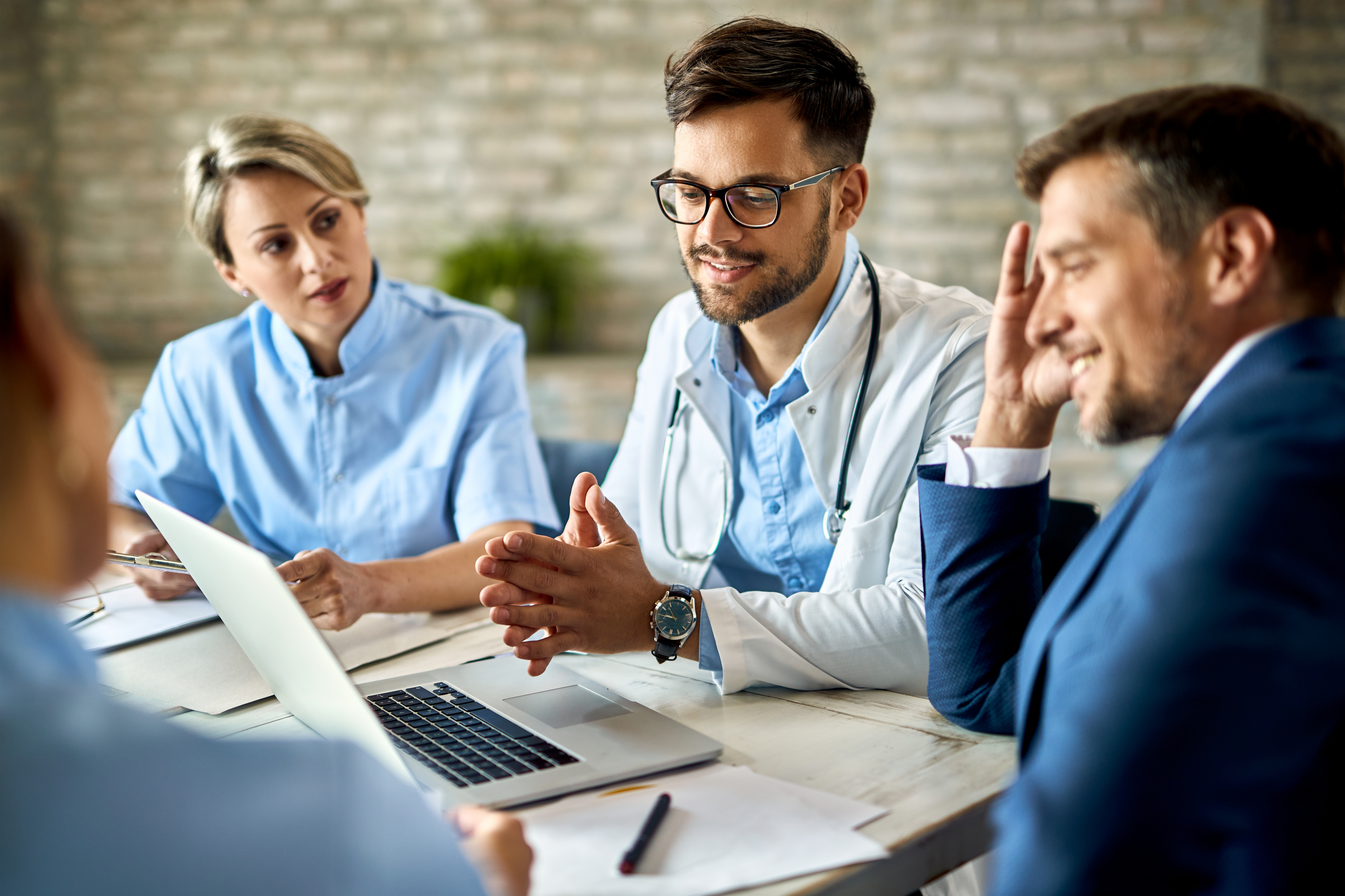 9 Tips & Strategies to Prepare for a Career with Healthcare Courses in Dubai