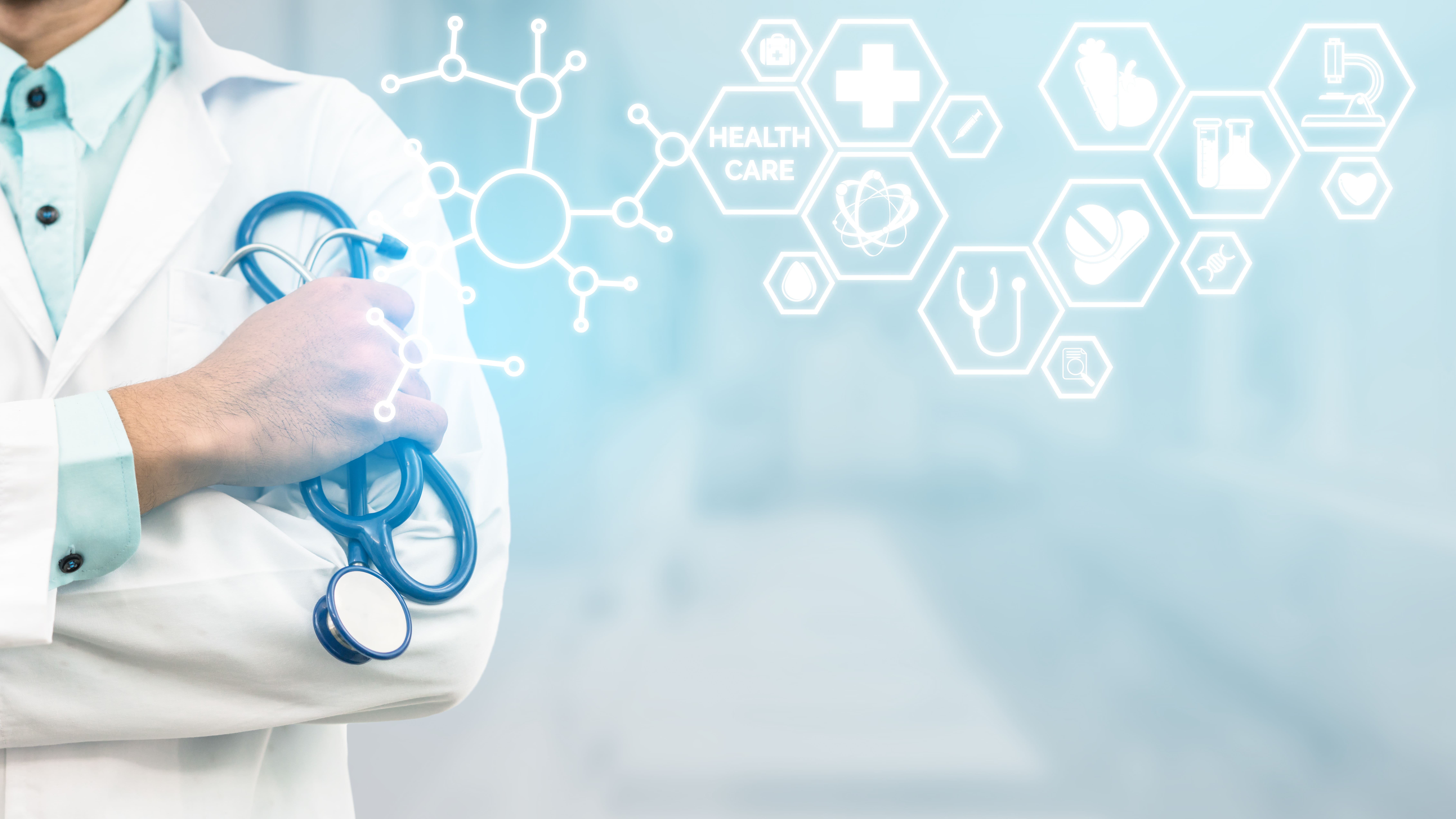 What are the core modules of healthcare management course in Dubai