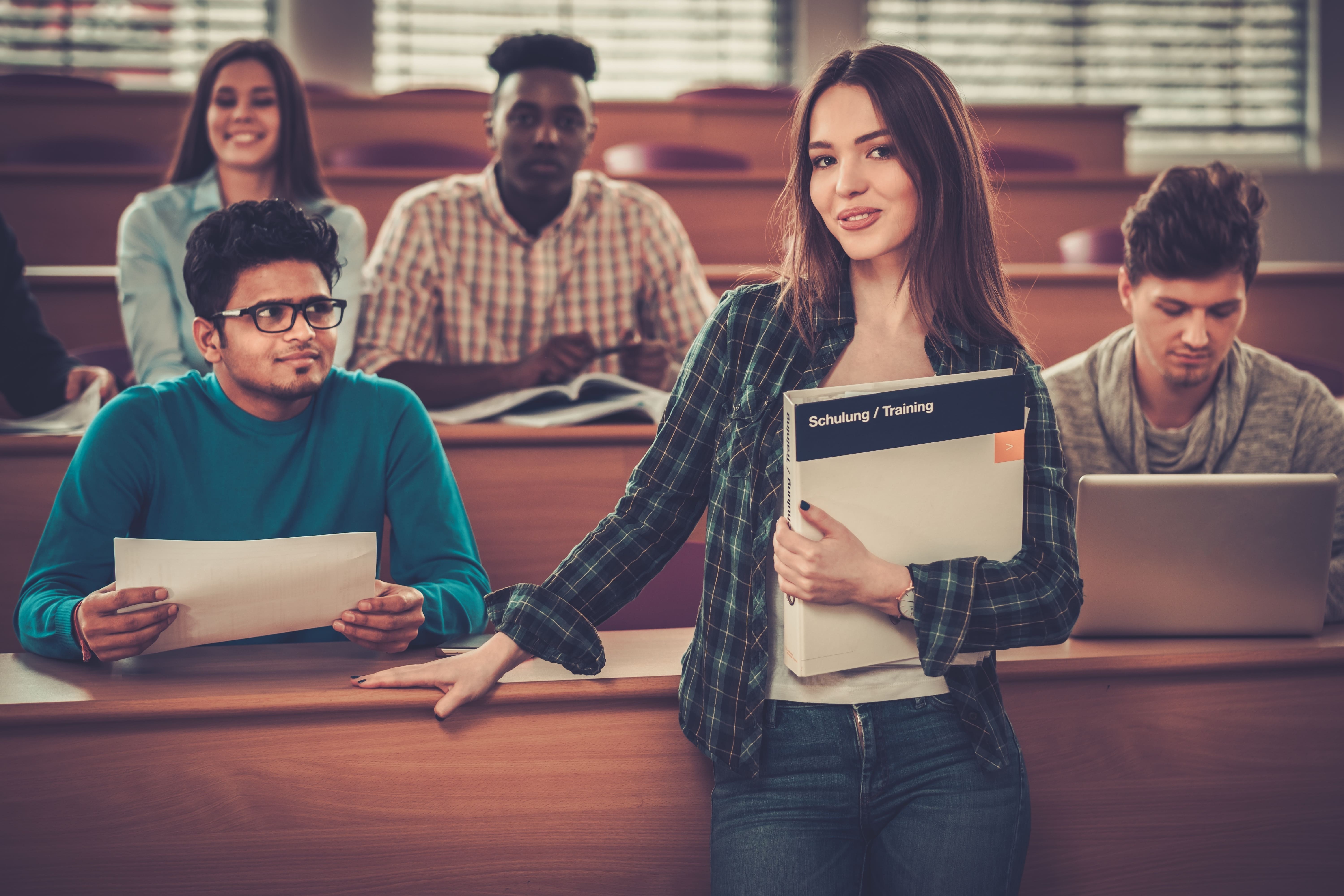 Explore the benefits of international business with an HND qualification